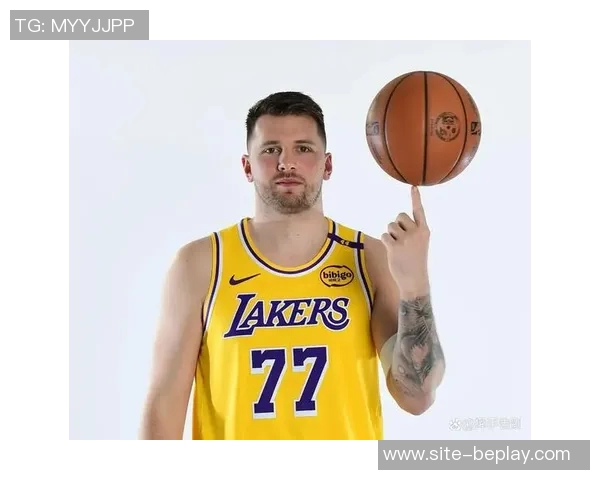 东契奇上半场狂砍32分助力湖人领先森林狼5分进入下半场 东契奇上半场狂砍32分助力湖人领先森林狼5分进入下半场