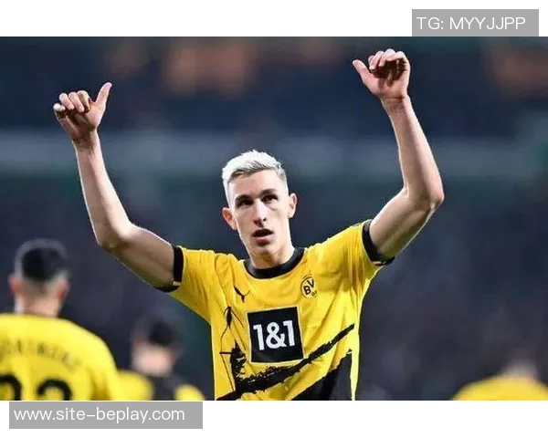 卡恩称施洛特贝克适合拜仁已关注22年期待加盟