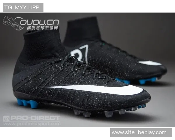 耐克明年将推出金色C罗战靴引发球迷热议